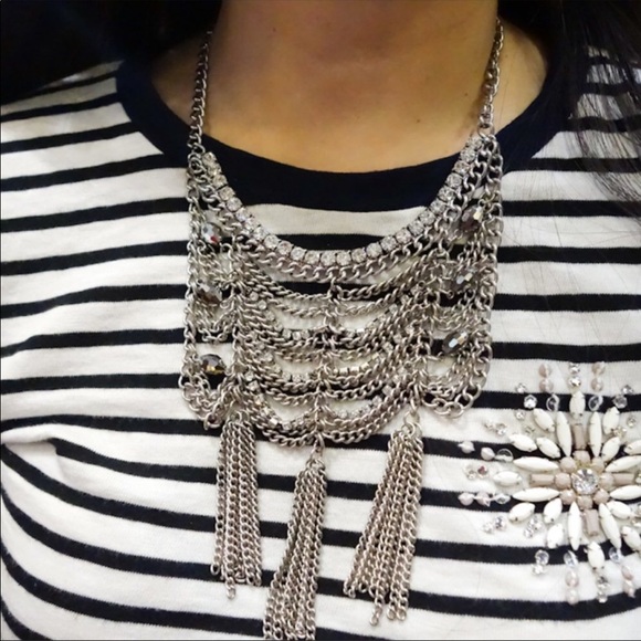 CHAIN ARMOR TASSEL NECKLACE - Picture 3 of 4